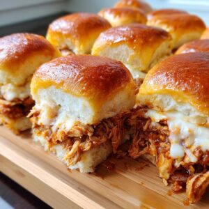 bbq chicken sliders - Tasty